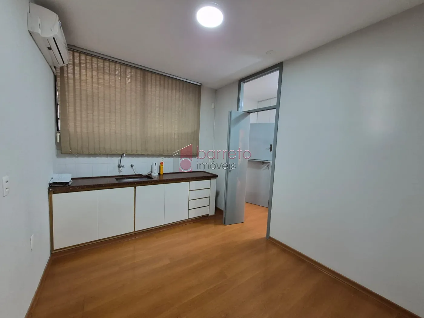 CASA TÉRREA À VENDA NO BAIRRO CIDADE LUIZA/VILA HORTOLÂNDIA EM JUNDIAÍ/SP