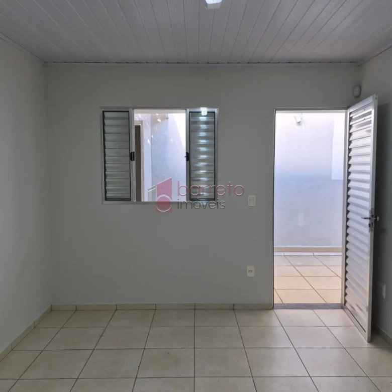 CASA TÉRREA À VENDA NO BAIRRO CIDADE LUIZA/VILA HORTOLÂNDIA EM JUNDIAÍ/SP
