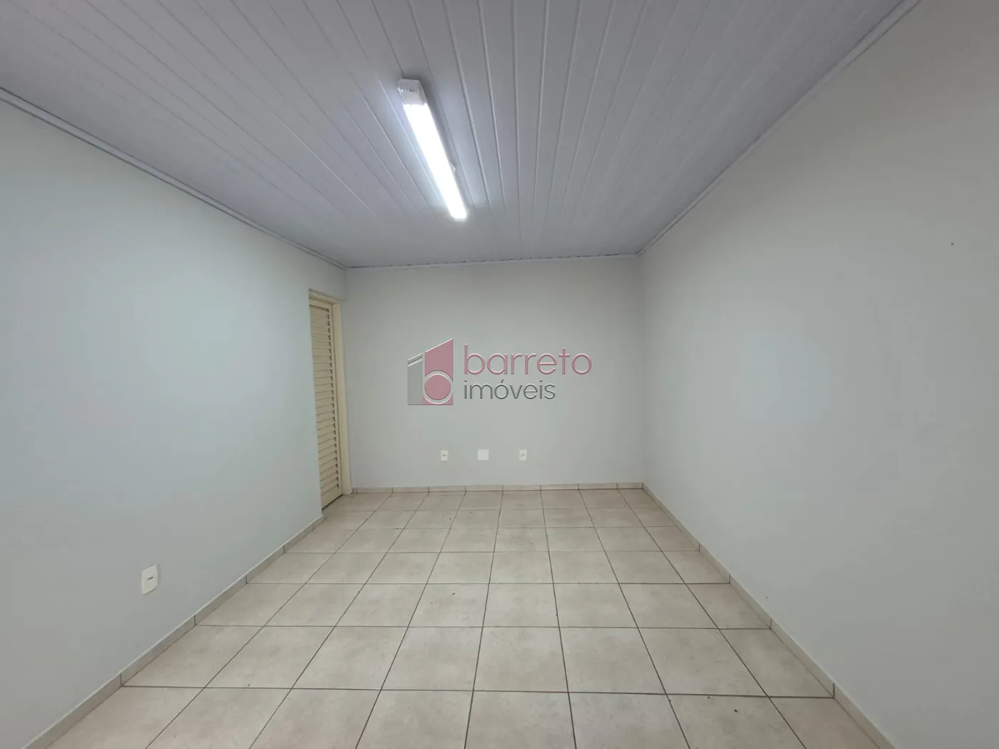 CASA TÉRREA À VENDA NO BAIRRO CIDADE LUIZA/VILA HORTOLÂNDIA EM JUNDIAÍ/SP