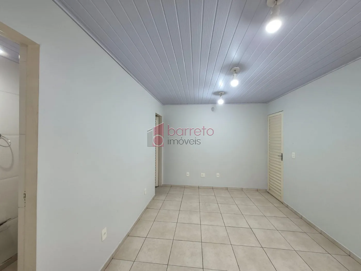 CASA TÉRREA À VENDA NO BAIRRO CIDADE LUIZA/VILA HORTOLÂNDIA EM JUNDIAÍ/SP