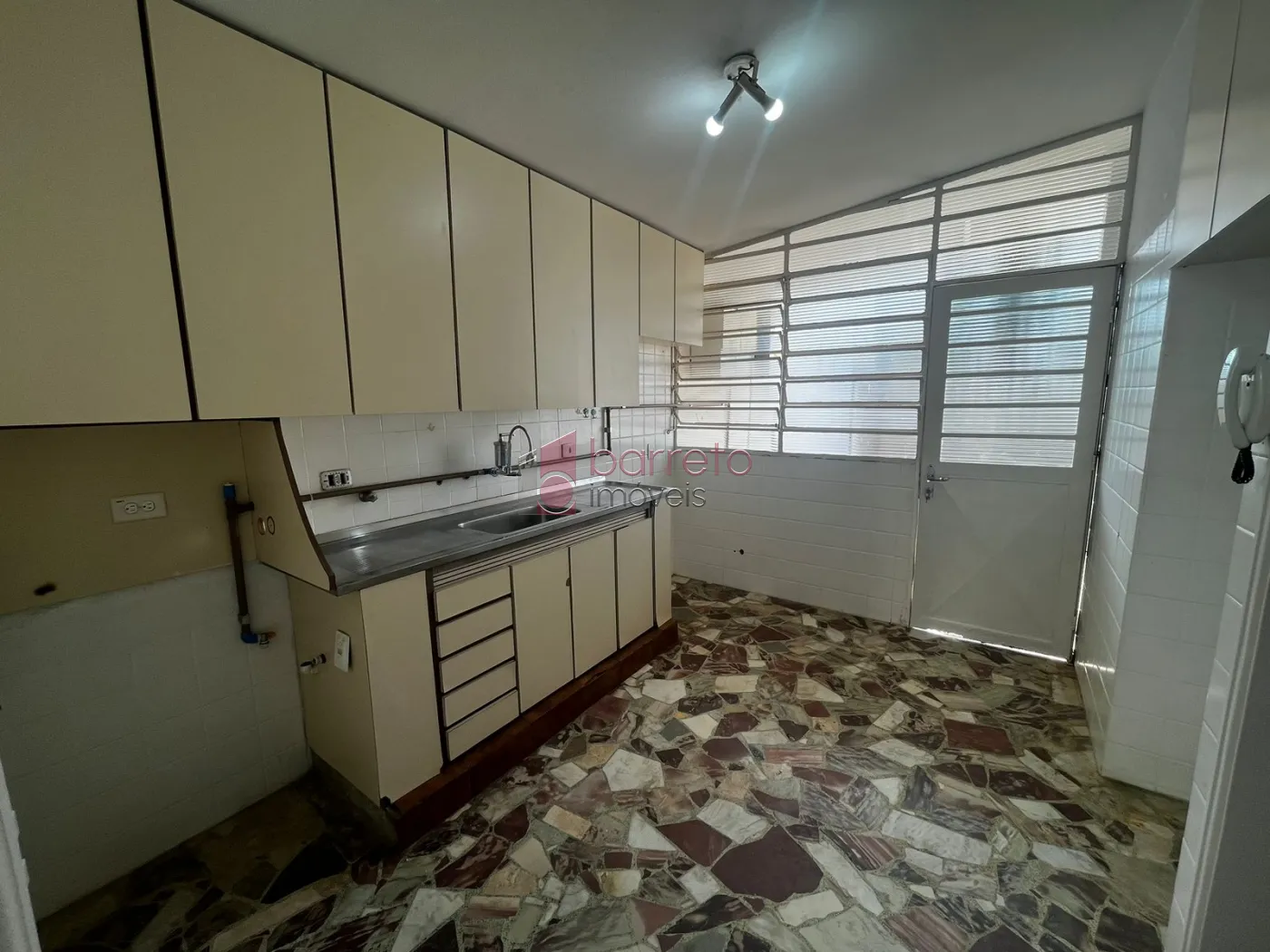 CASA PARA LOCAÇÃO E VENDA NO JARDIM BRASIL – JUNDIAÍ/SP