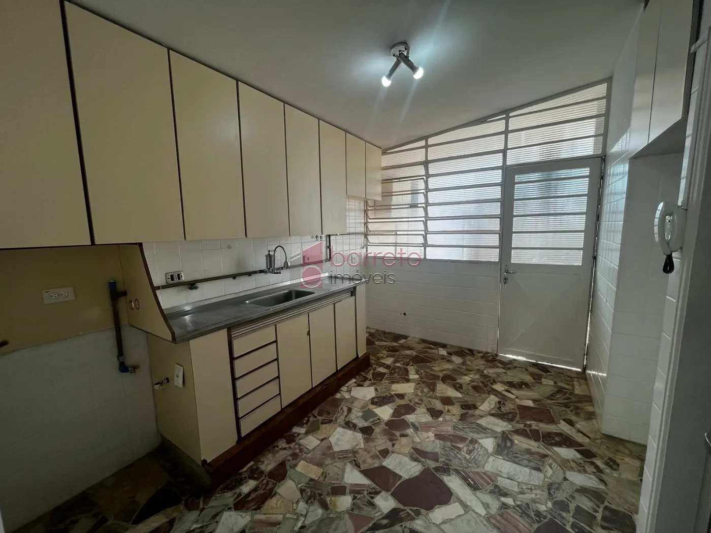 CASA PARA LOCAÇÃO E VENDA NO JARDIM BRASIL – JUNDIAÍ/SP