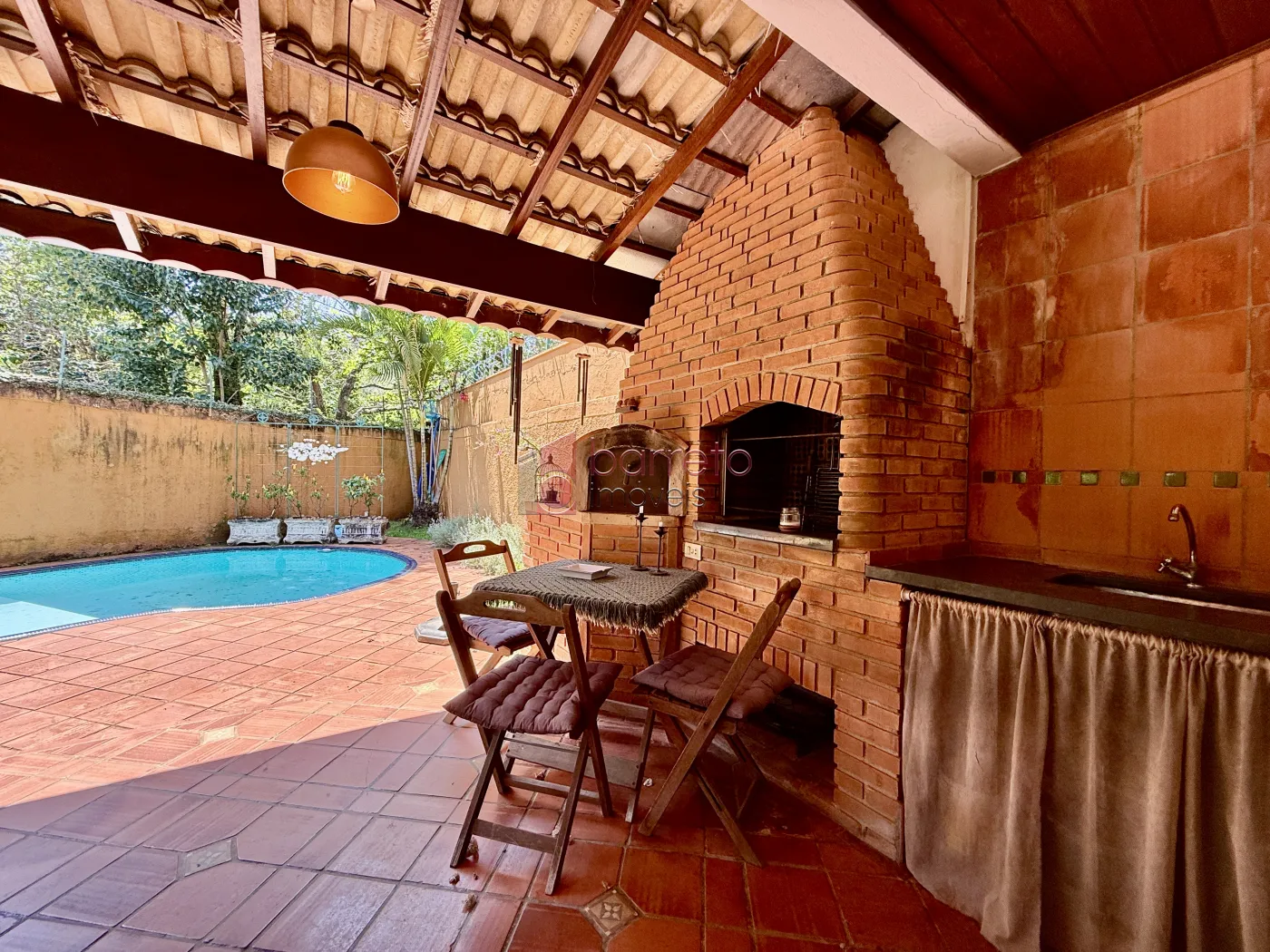 CASA COM EDÍCULA À VENDA NO JARDIM DAS SAMAMBAIAS EM JUNDIAÍ/SP