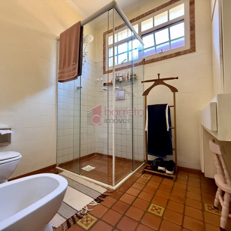 CASA COM EDÍCULA À VENDA NO JARDIM DAS SAMAMBAIAS EM JUNDIAÍ/SP