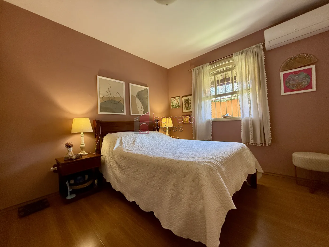 CASA COM EDÍCULA À VENDA NO JARDIM DAS SAMAMBAIAS EM JUNDIAÍ/SP