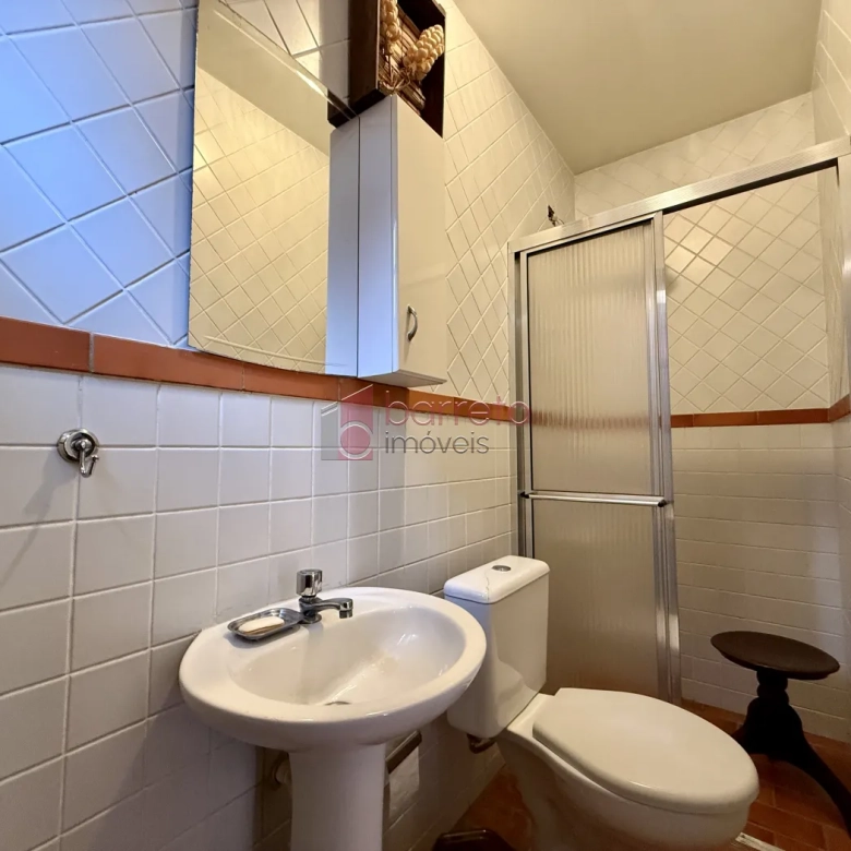 CASA COM EDÍCULA À VENDA NO JARDIM DAS SAMAMBAIAS EM JUNDIAÍ/SP