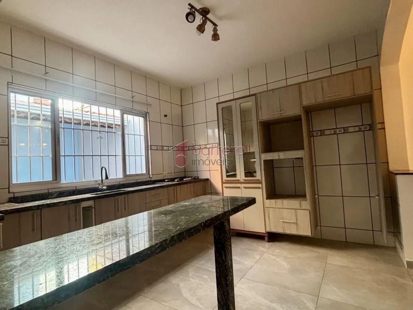 SOBRADO PARA VENDA E LOCAÇÃO NO BAIRRO JARDIM MARAMBAIA – JUNDIAÍ/SP