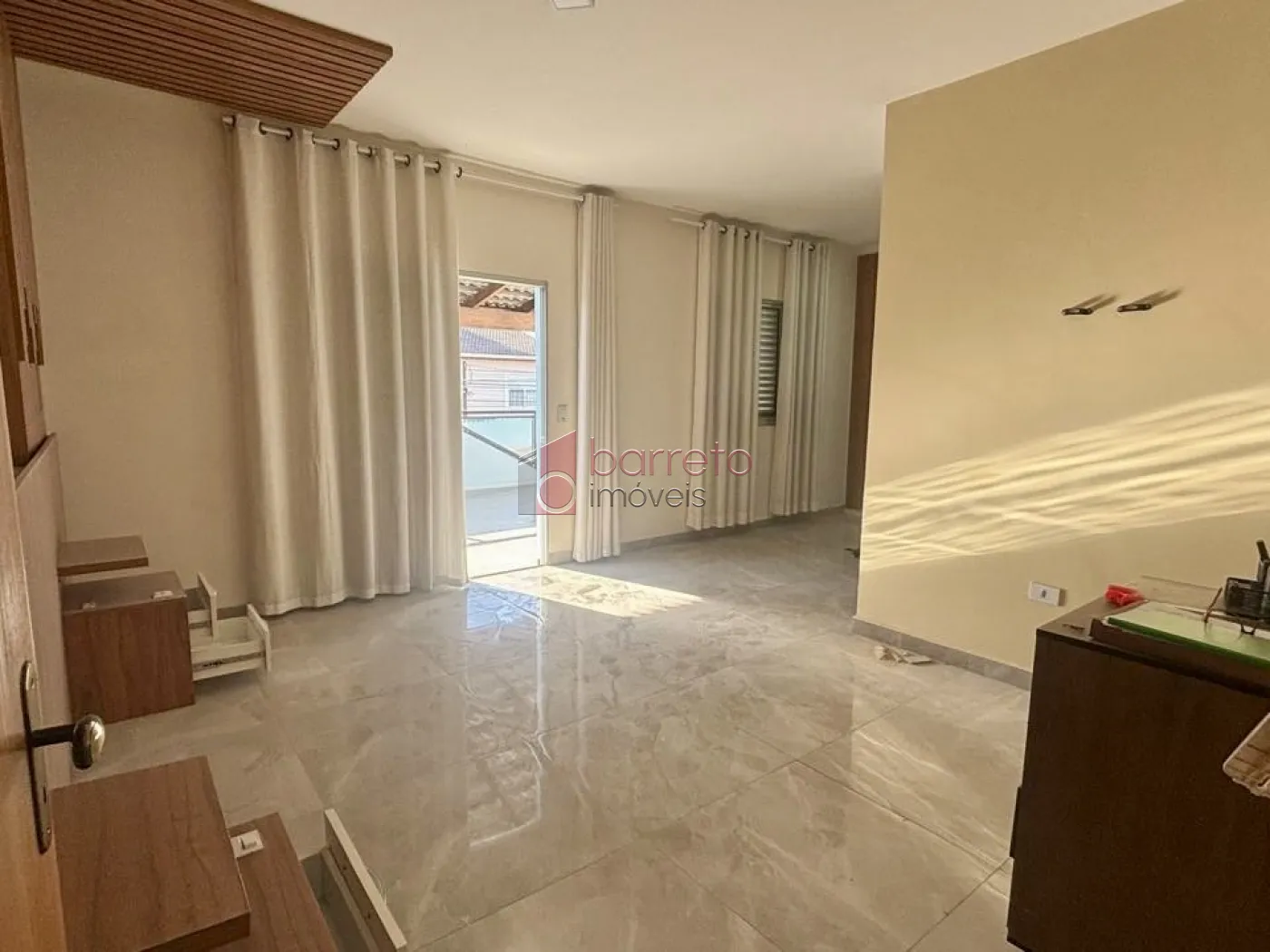 SOBRADO PARA VENDA E LOCAÇÃO NO BAIRRO JARDIM MARAMBAIA – JUNDIAÍ/SP