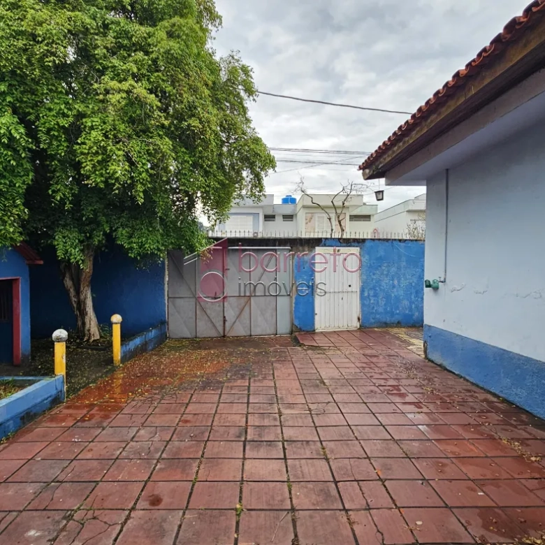 CASA PARA USO RESIDENCIAL OU COMERCIAL À VENDA NA VILA RAMI EM JUNDIAÍ/SP