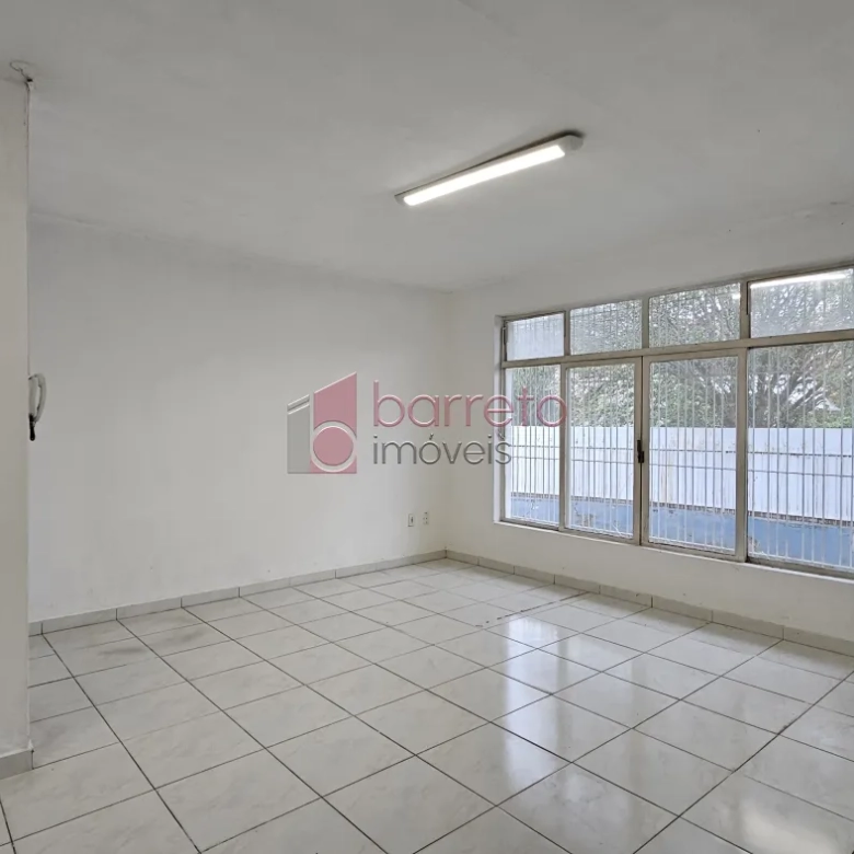 CASA PARA USO RESIDENCIAL OU COMERCIAL À VENDA NA VILA RAMI EM JUNDIAÍ/SP