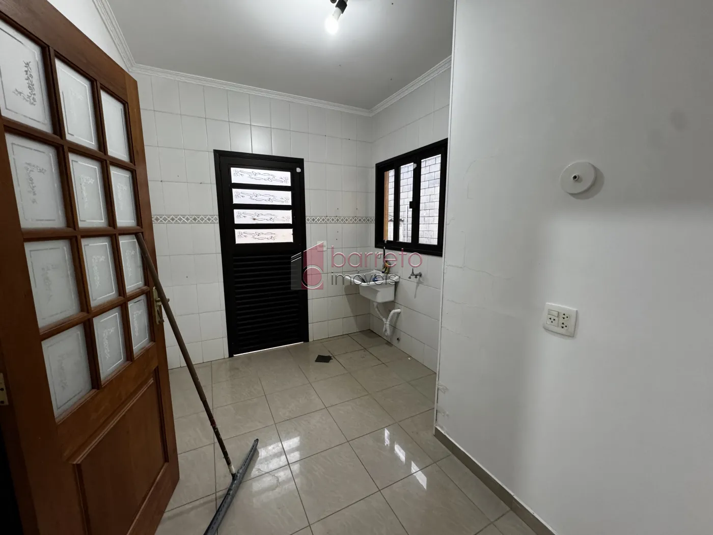 CASA PARA LOCAÇÃO NO BAIRRO MEDEIROS – JUNDIAÍ/SP