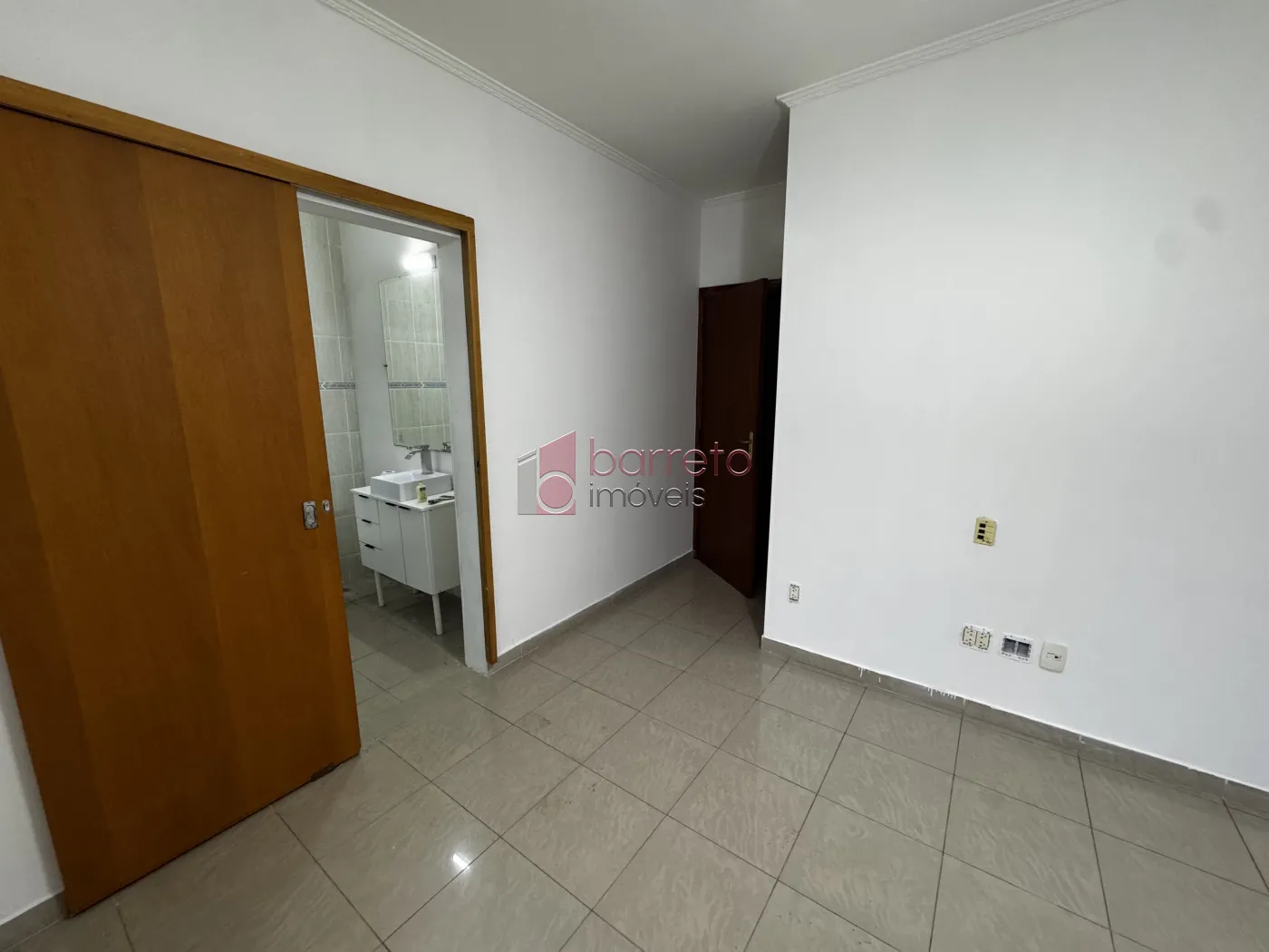 CASA PARA LOCAÇÃO NO BAIRRO MEDEIROS – JUNDIAÍ/SP
