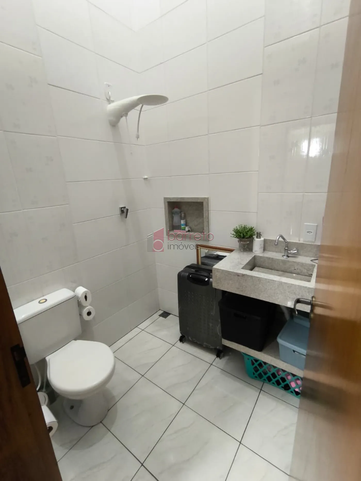CASA À VENDA NO BAIRRO PARQUE CIDADE JARDIM II EM JUNDIAÍ/SP