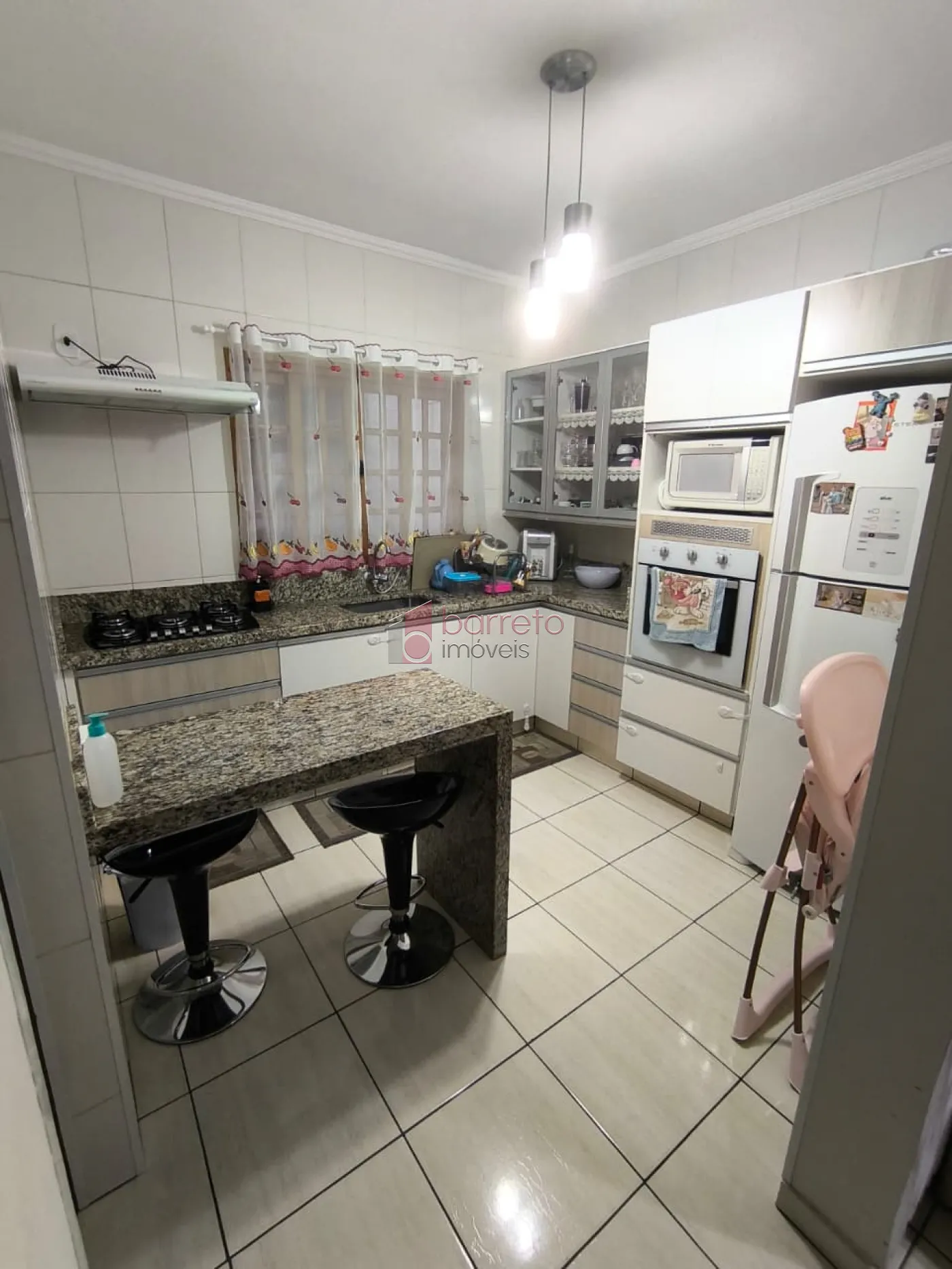 CASA À VENDA NO BAIRRO PARQUE CIDADE JARDIM II EM JUNDIAÍ/SP