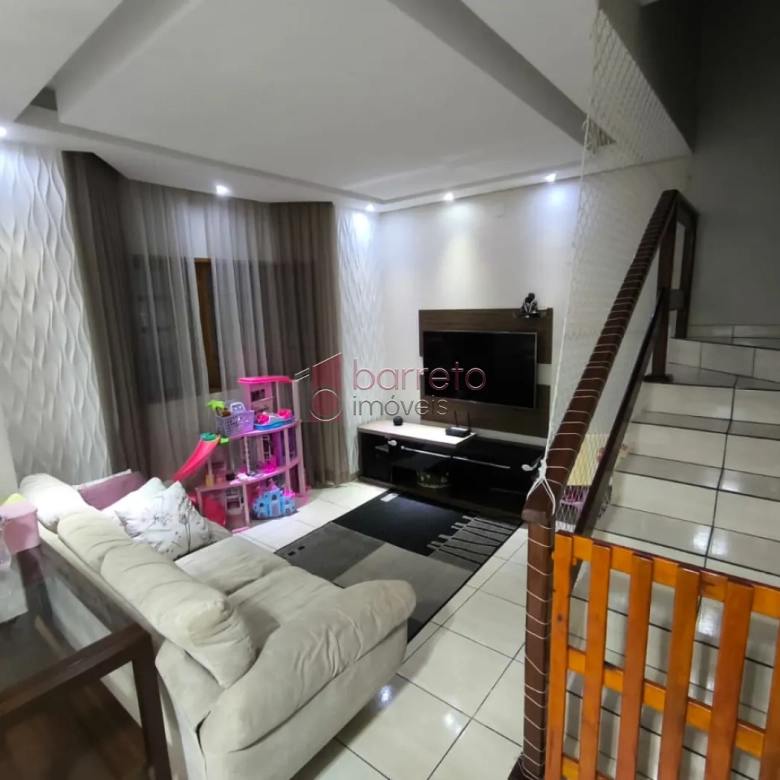 CASA À VENDA NO BAIRRO PARQUE CIDADE JARDIM II EM JUNDIAÍ/SP