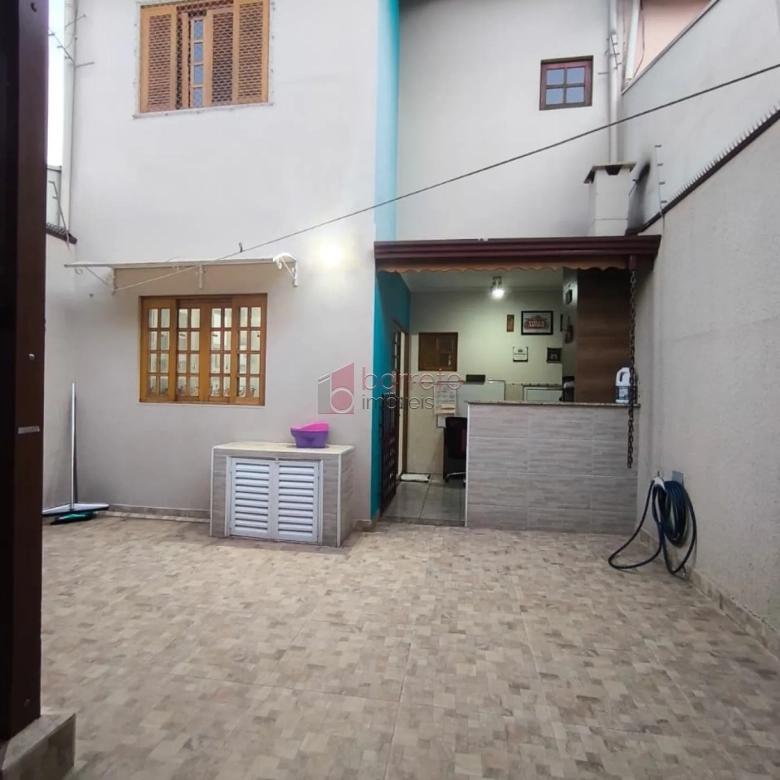 CASA À VENDA NO BAIRRO PARQUE CIDADE JARDIM II EM JUNDIAÍ/SP