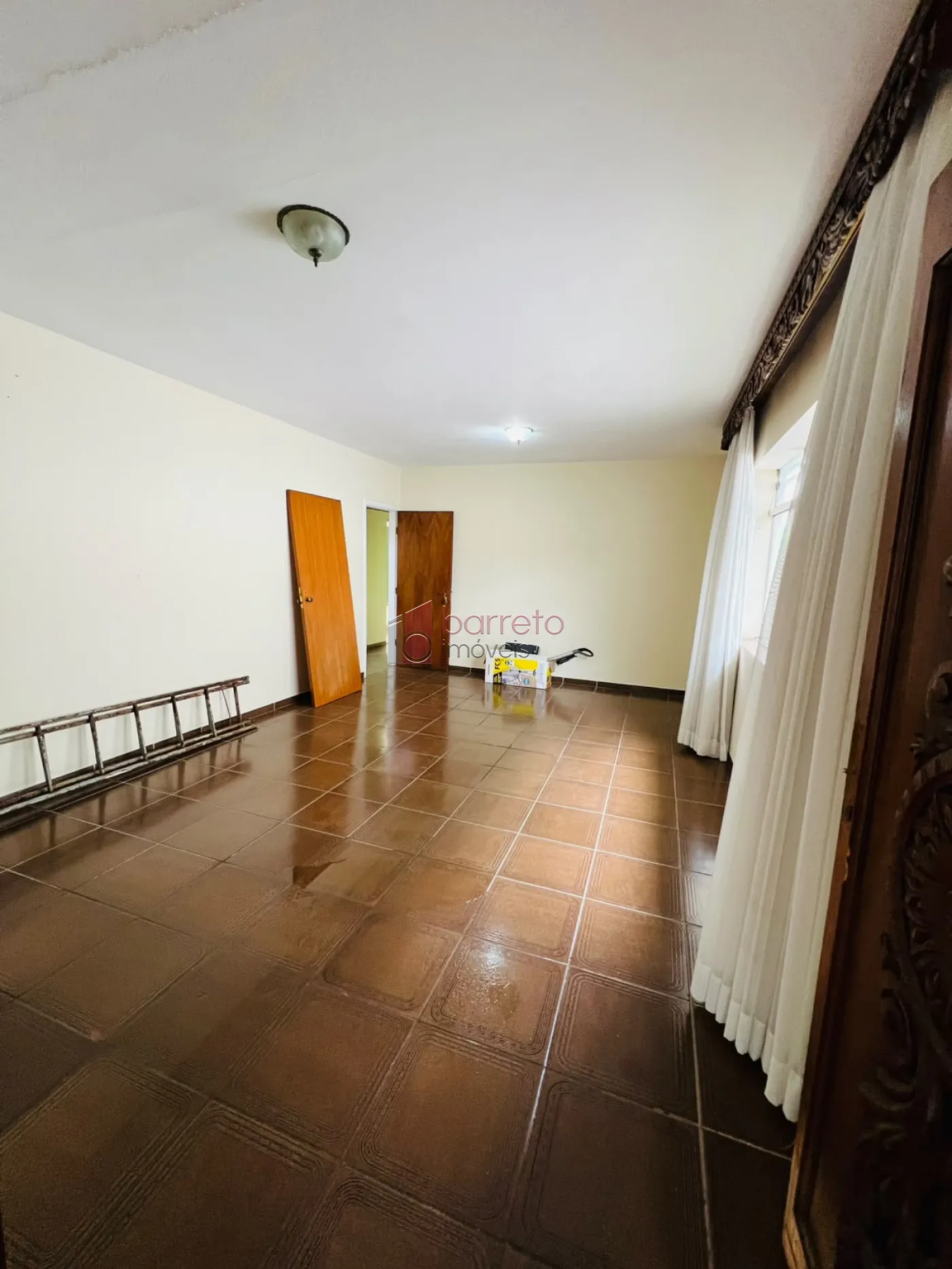CASA COMERCIAL PARA LOCAÇÃO NO PARQUE DO COLÉGIO – JUNDIAÍ/SP