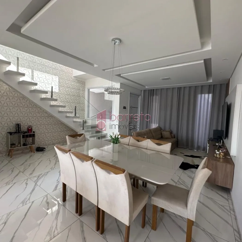 CASA À VENDA NO RESIDENCIAL SANTA GIOVANA EM JUNDIAÍ/SP