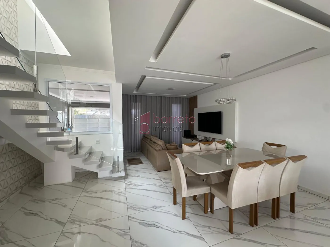 CASA À VENDA NO RESIDENCIAL SANTA GIOVANA EM JUNDIAÍ/SP