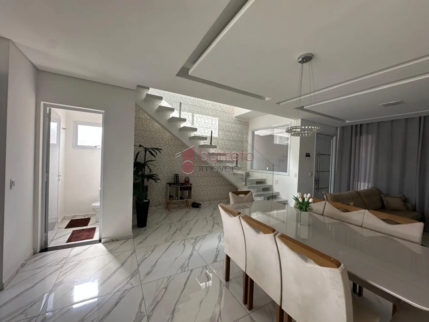 CASA À VENDA NO RESIDENCIAL SANTA GIOVANA EM JUNDIAÍ/SP