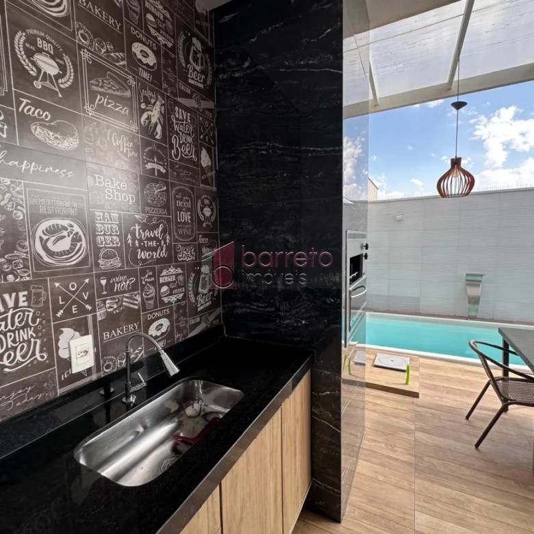 CASA À VENDA NO RESIDENCIAL SANTA GIOVANA EM JUNDIAÍ/SP