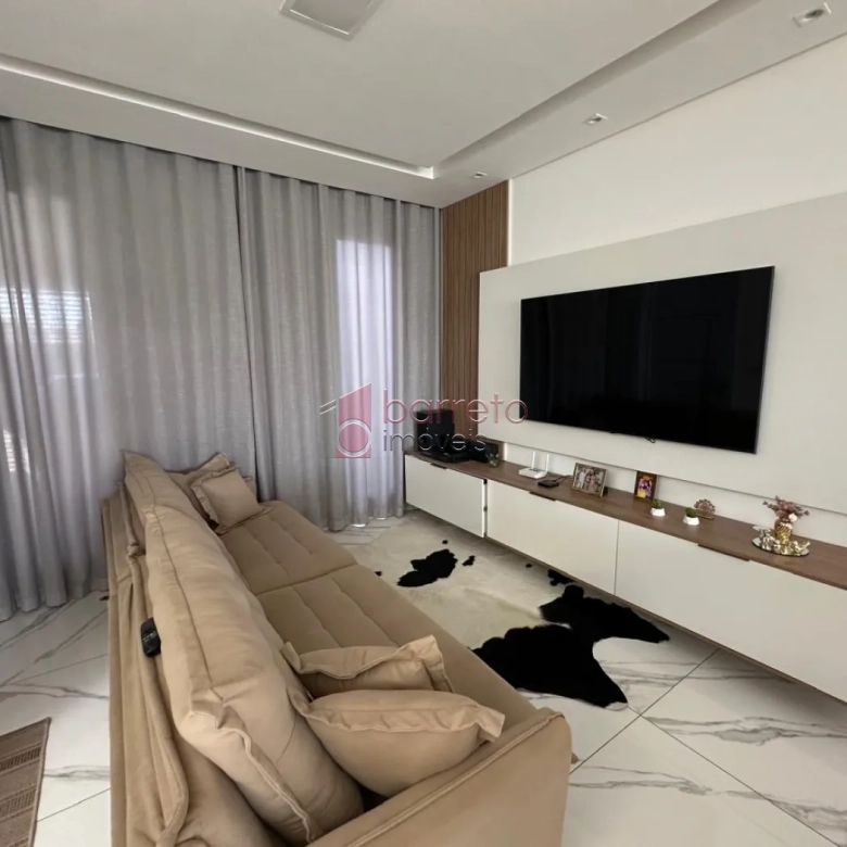 CASA À VENDA NO RESIDENCIAL SANTA GIOVANA EM JUNDIAÍ/SP