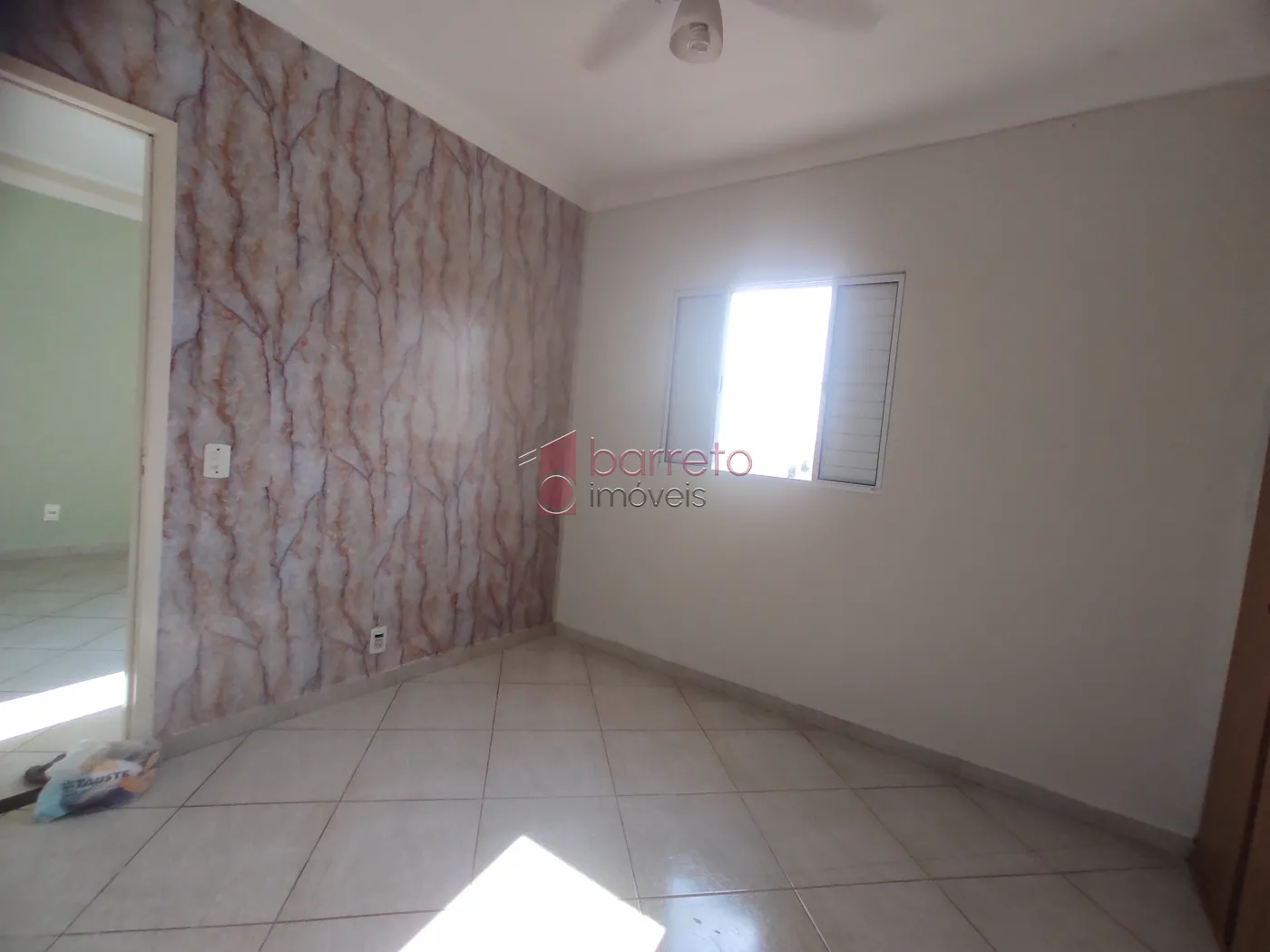 CASA NO PISO SUPERIOR PARA VENDA E LOCAÇÃO NA VILA APARECIDA – JUNDIAÍ/SP