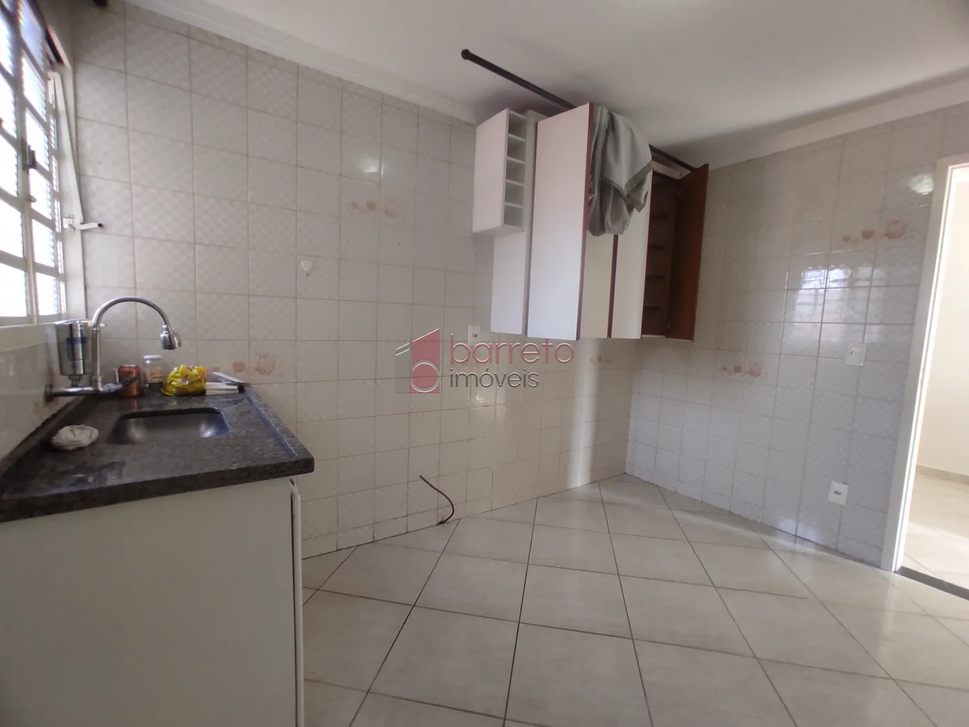 CASA NO PISO SUPERIOR PARA VENDA E LOCAÇÃO NA VILA APARECIDA – JUNDIAÍ/SP