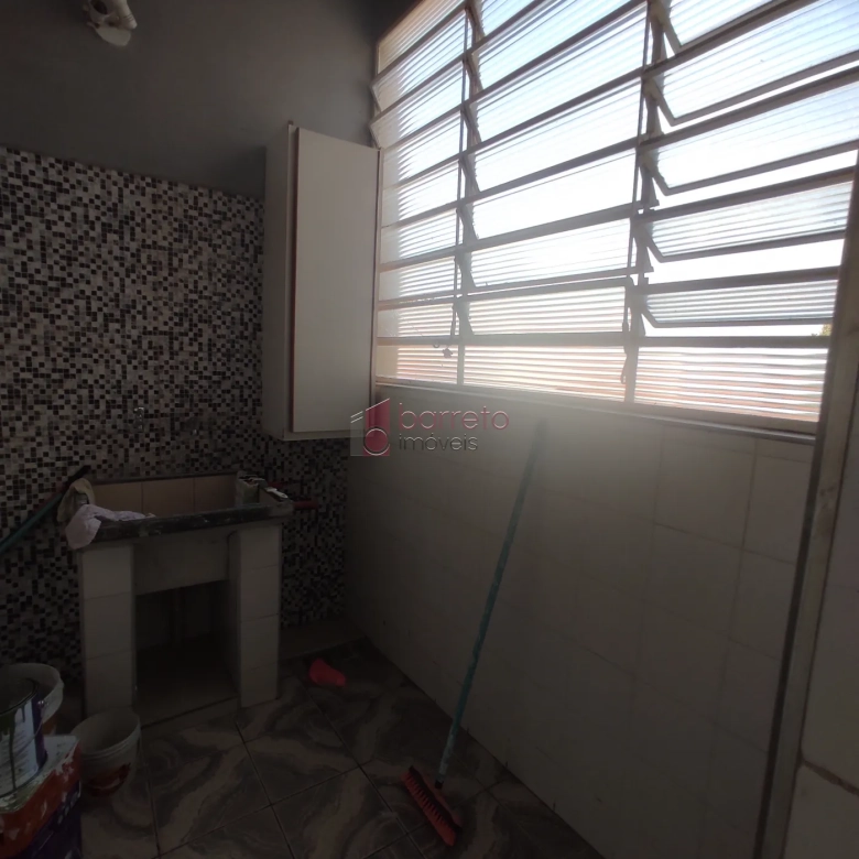 CASA NO PISO SUPERIOR PARA VENDA E LOCAÇÃO NA VILA APARECIDA – JUNDIAÍ/SP
