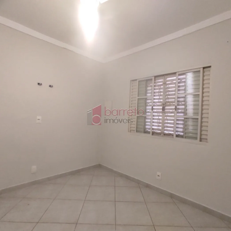 CASA NO PISO SUPERIOR PARA VENDA E LOCAÇÃO NA VILA APARECIDA – JUNDIAÍ/SP