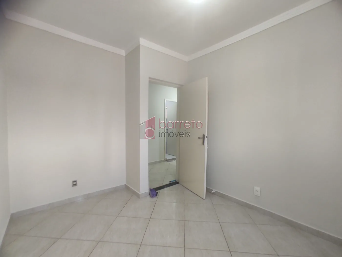 CASA NO PISO SUPERIOR PARA VENDA E LOCAÇÃO NA VILA APARECIDA – JUNDIAÍ/SP