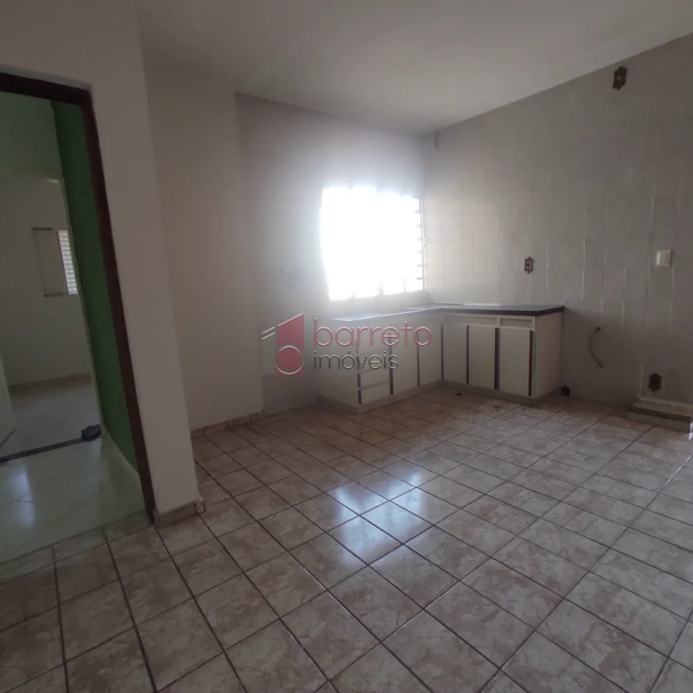 CASA NO PISO SUPERIOR PARA VENDA E LOCAÇÃO NA VILA APARECIDA – JUNDIAÍ/SP