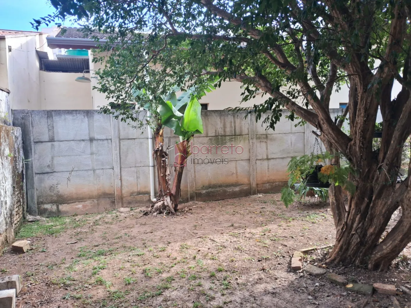 CASA À VENDA NA VILA HELENA EM JUNDIAÍ/SP
