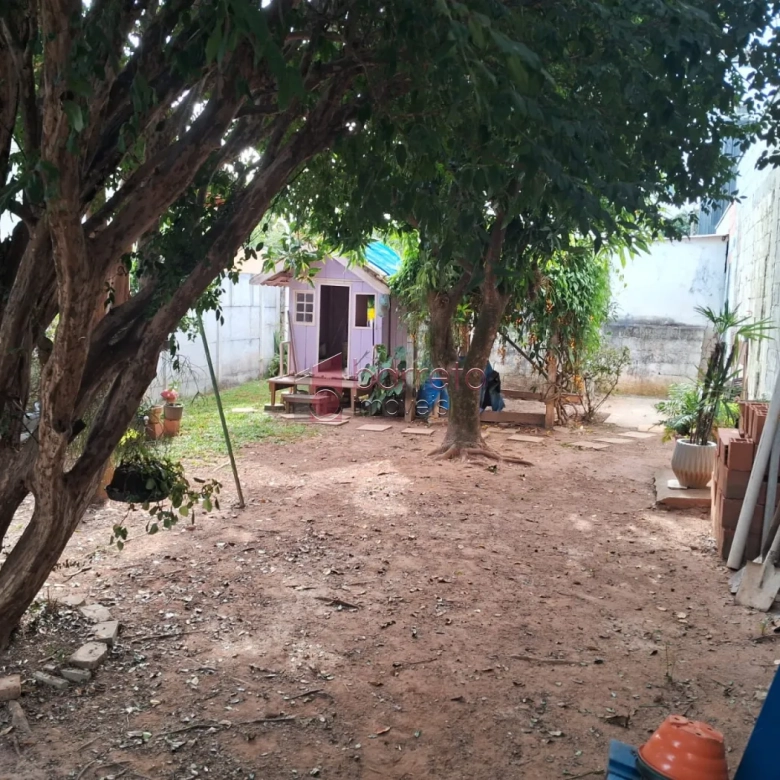 CASA À VENDA NA VILA HELENA EM JUNDIAÍ/SP