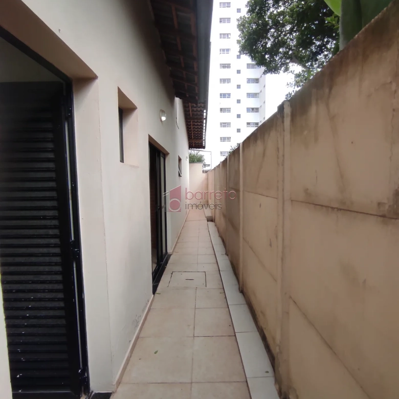 CASA À VENDA NA VILA HELENA EM JUNDIAÍ/SP