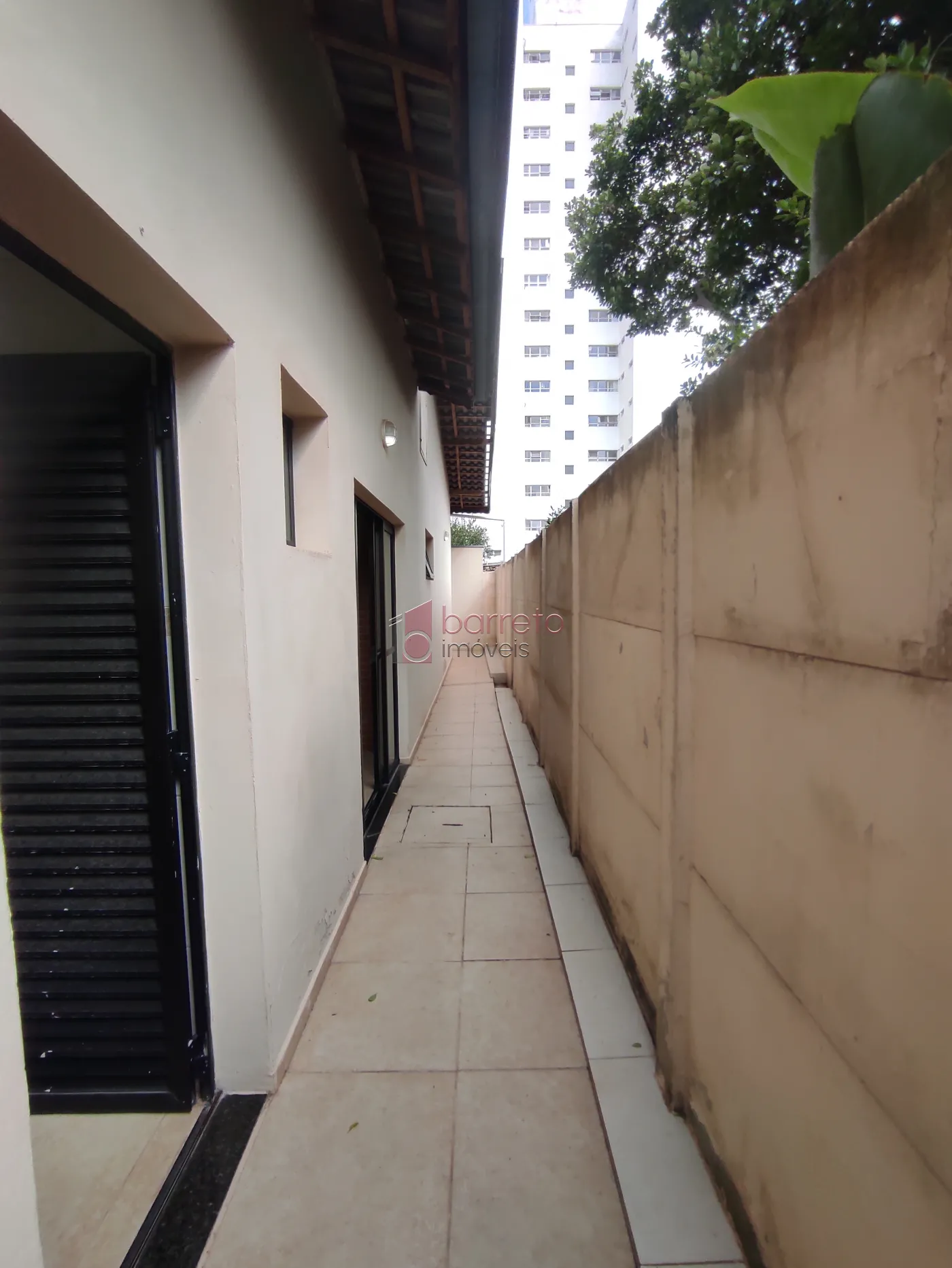 CASA À VENDA NA VILA HELENA EM JUNDIAÍ/SP