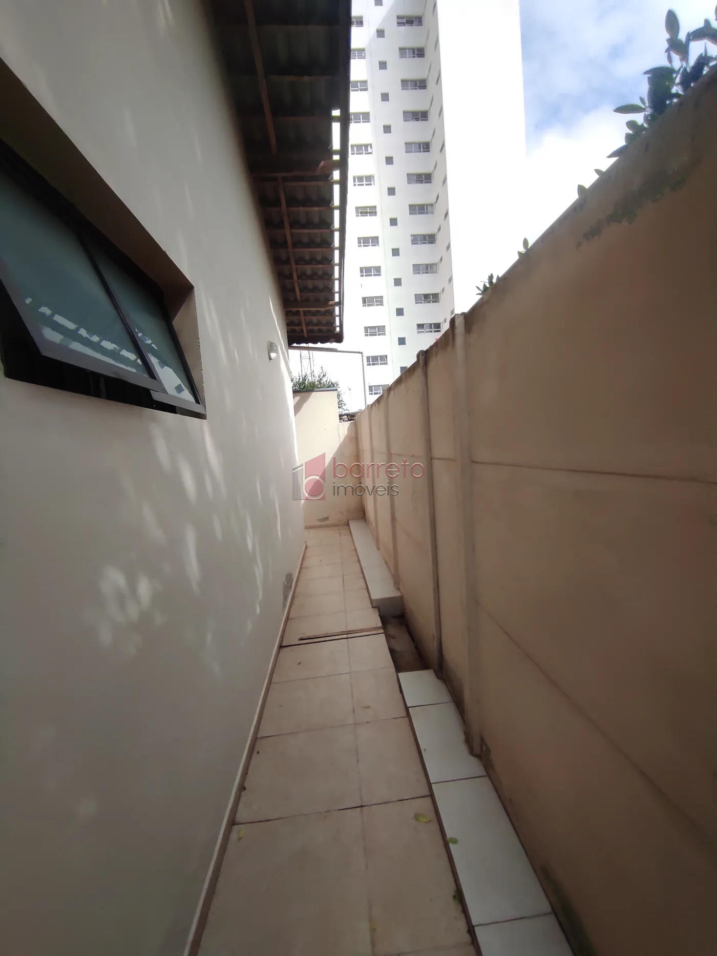 CASA À VENDA NA VILA HELENA EM JUNDIAÍ/SP