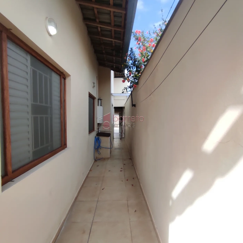 CASA À VENDA NA VILA HELENA EM JUNDIAÍ/SP
