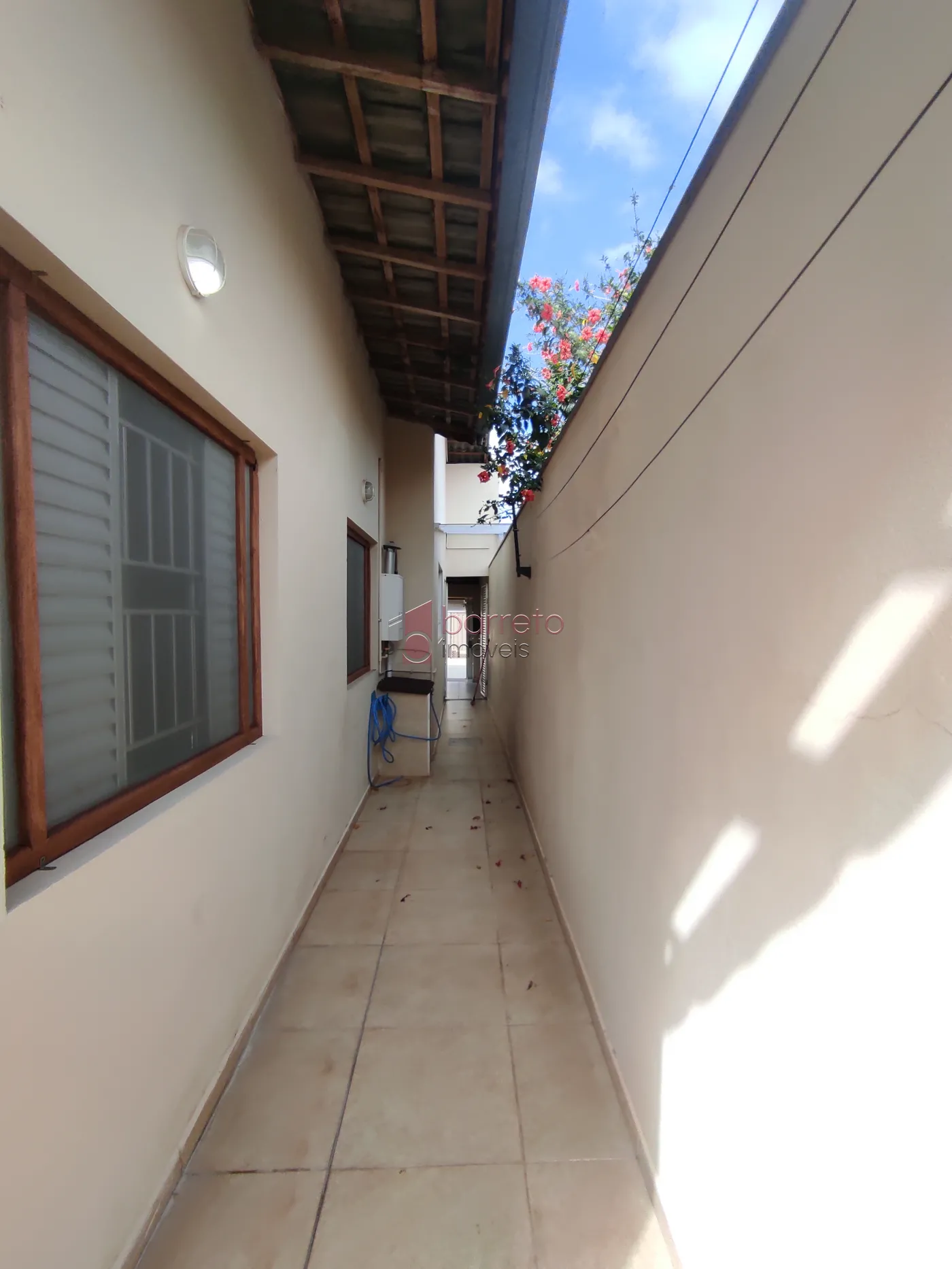 CASA À VENDA NA VILA HELENA EM JUNDIAÍ/SP