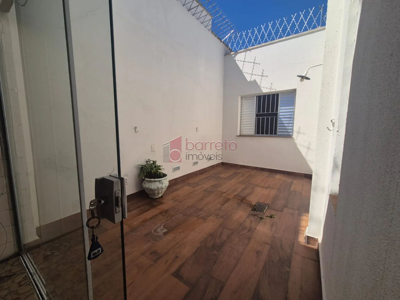 CASA TÉRREA À VENDA NA PONTE SÃO JOÃO EM JUNDIAÍ/SP