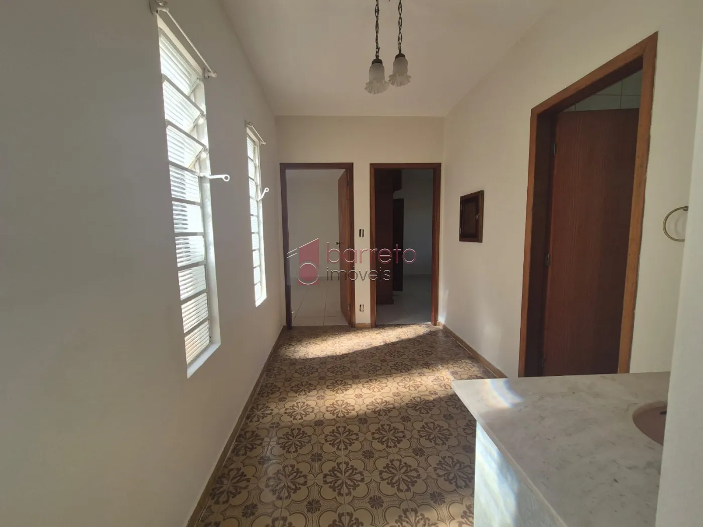 CASA TÉRREA À VENDA NA PONTE SÃO JOÃO EM JUNDIAÍ/SP