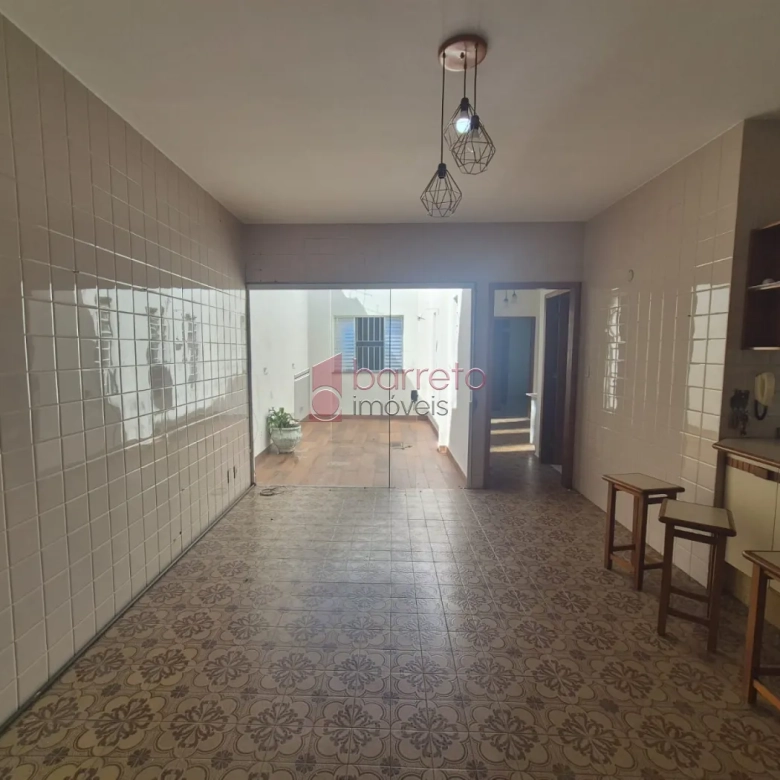 CASA TÉRREA À VENDA NA PONTE SÃO JOÃO EM JUNDIAÍ/SP
