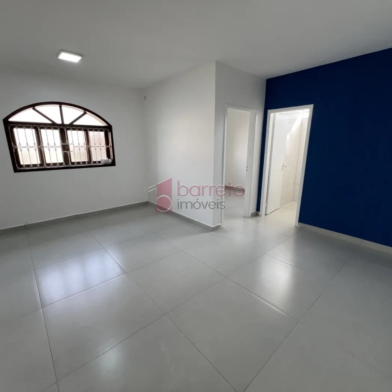 CASA REFORMADA COM 05 QUARTOS À VENDA NA VILA MARIA LUIZA EM JUNDIAÍ/SP