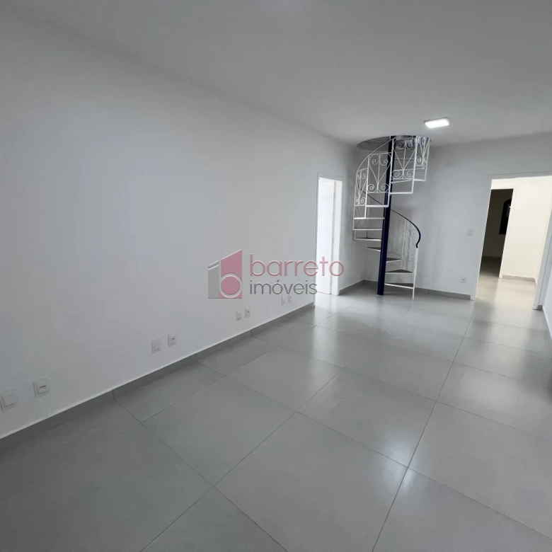 CASA REFORMADA COM 05 QUARTOS À VENDA NA VILA MARIA LUIZA EM JUNDIAÍ/SP