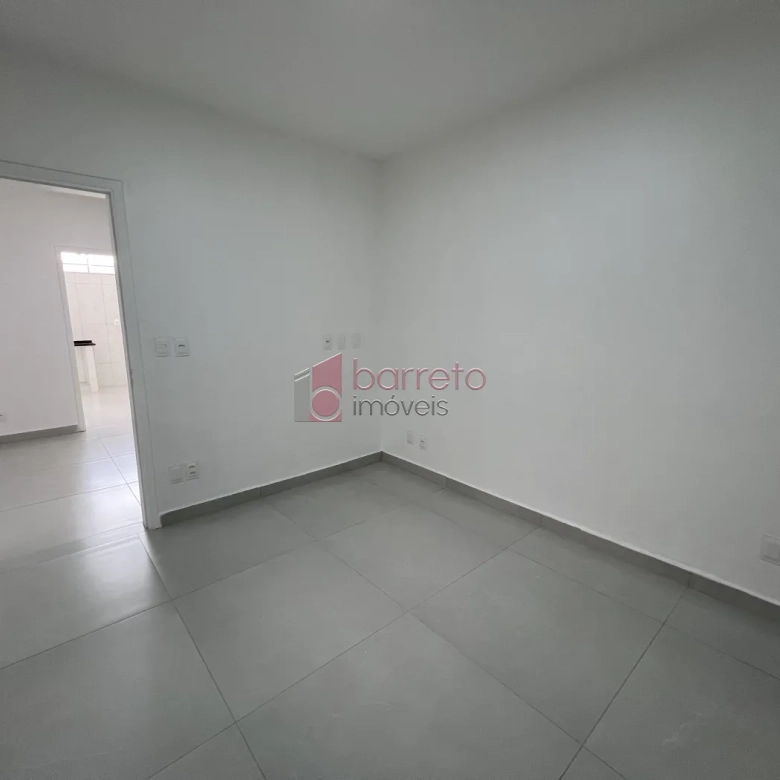 CASA REFORMADA COM 05 QUARTOS À VENDA NA VILA MARIA LUIZA EM JUNDIAÍ/SP