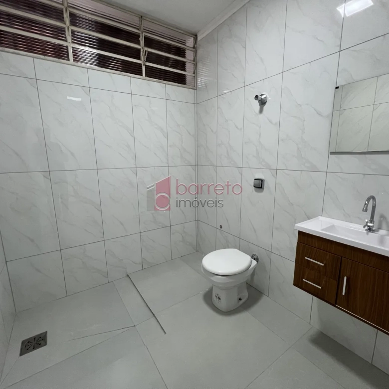 CASA REFORMADA COM 05 QUARTOS À VENDA NA VILA MARIA LUIZA EM JUNDIAÍ/SP