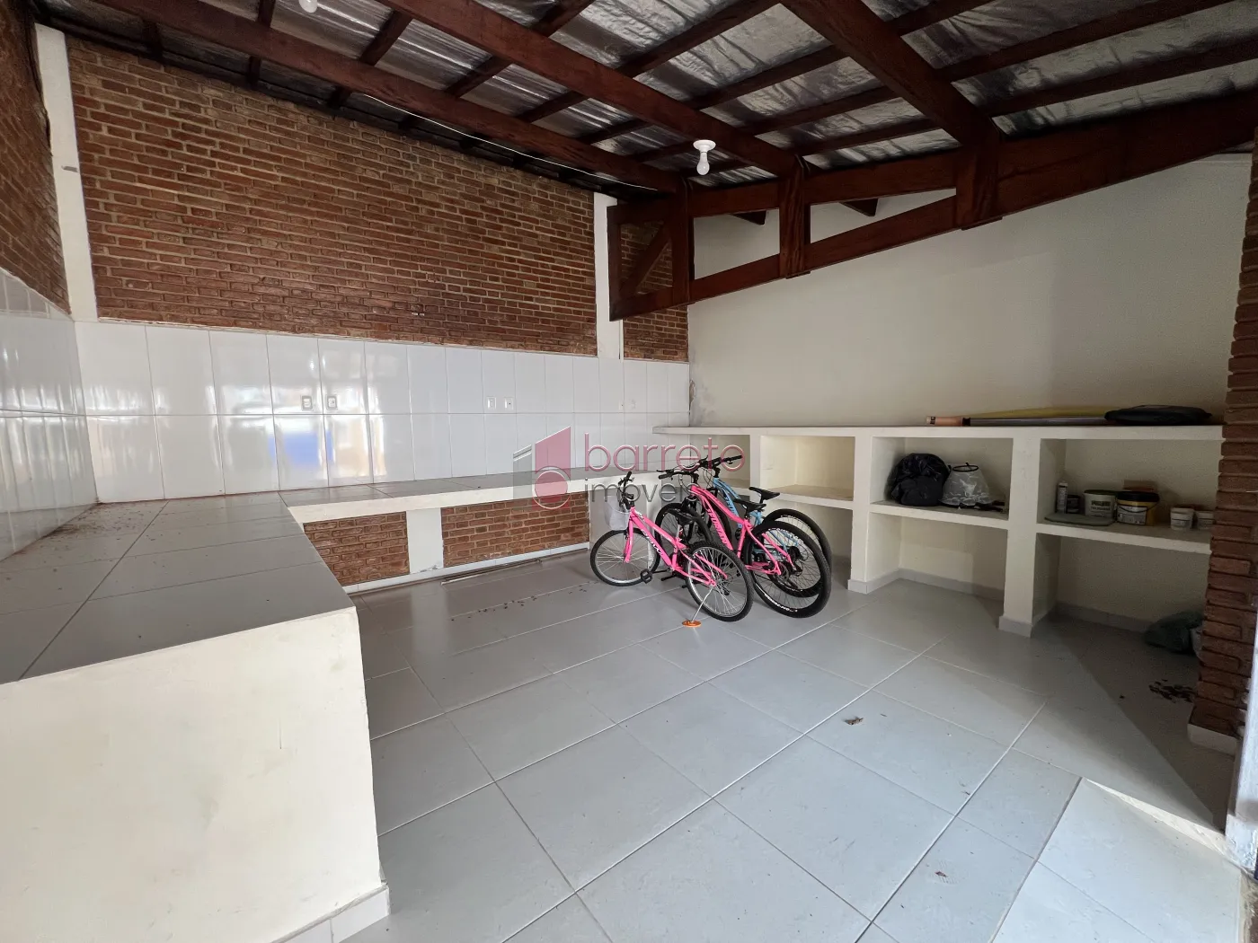 CASA REFORMADA COM 05 QUARTOS À VENDA NA VILA MARIA LUIZA EM JUNDIAÍ/SP
