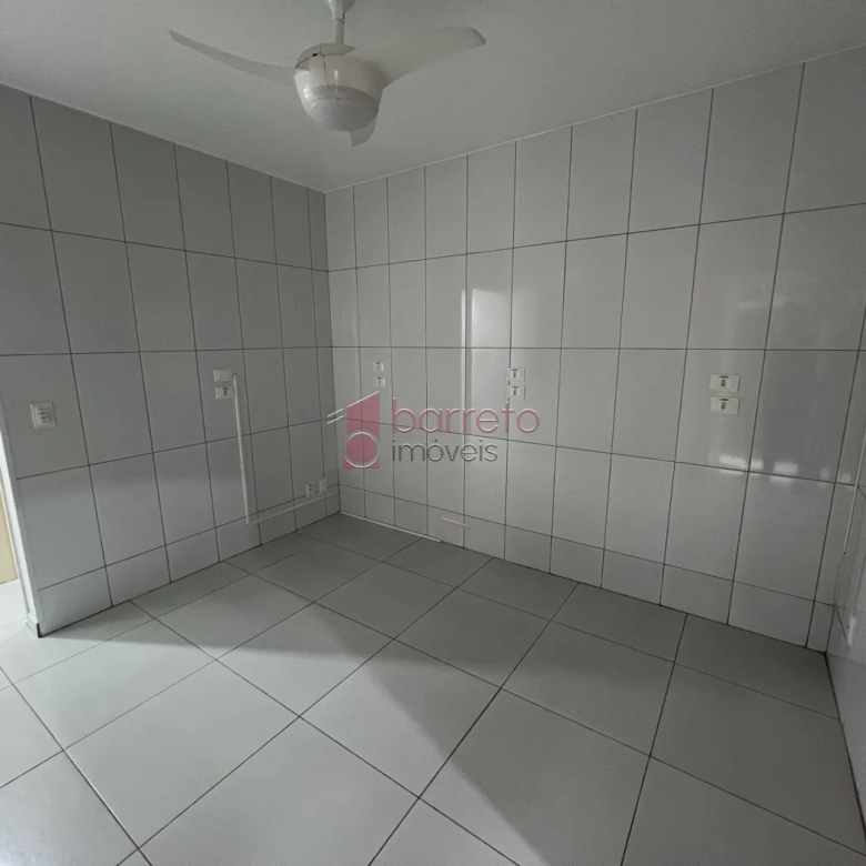 CASA REFORMADA COM 05 QUARTOS À VENDA NA VILA MARIA LUIZA EM JUNDIAÍ/SP