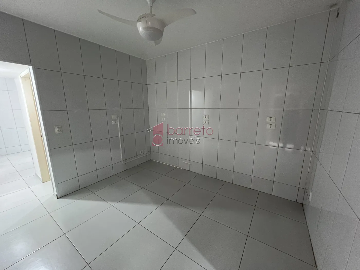 CASA REFORMADA COM 05 QUARTOS À VENDA NA VILA MARIA LUIZA EM JUNDIAÍ/SP