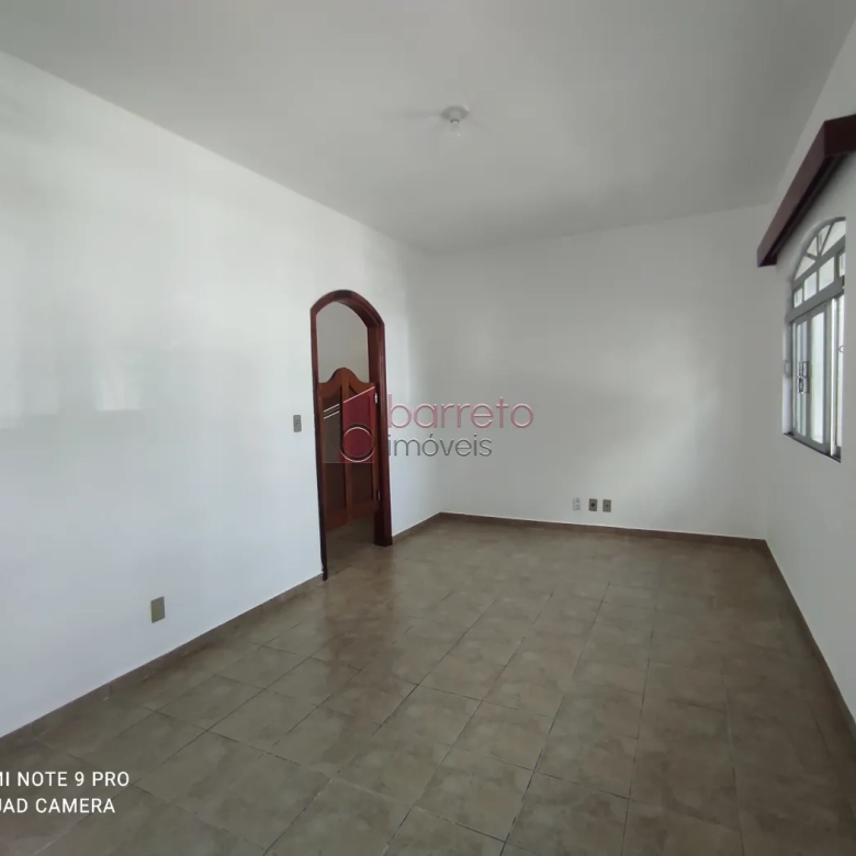 CASA PARA VENDA E LOCAÇÃO NO BAIRRO DA VILA RAMI – JUNDIAÍ/SP